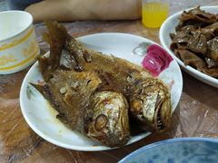 黄鱼-蓝精灵饺子店