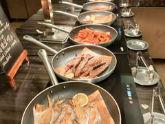 -圣丰索菲特·2 On 988 Café 自助餐厅