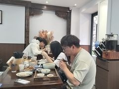 -蟹上黄·蟹黄面·江南糖水(人民广场店)