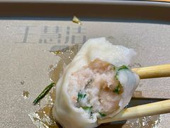 -王慧洁开口虾水饺·地道东北菜(银泰城店)