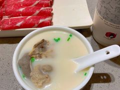 猪肚鸡锅底-海底捞火锅(方圆荟店)