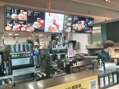 -麦当劳(鄂尔多斯机场店)