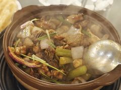 -胡须佬鸡煲四季火锅店(石厦西村直营店)