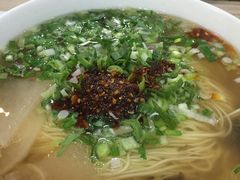 -陇上全荟兰州传统牛肉面(延吉路店)