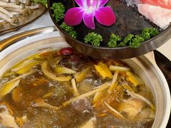 -土连锅·现熬养生汤锅(梁家巷店)