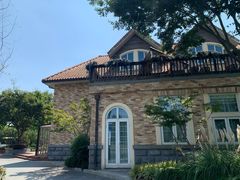 -金桥现代产业园区-停车场