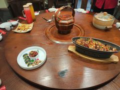 -唐山宴百姓府邸院落中餐
