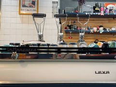 -Be Lived Cafe比例咖啡(摩天轮店)