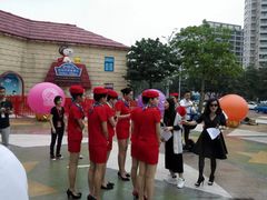 -史努比缤纷世界