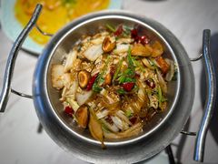 -荷花亭·湖北融合菜(中商广场店)