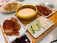 北京烤鸭-江南韵·无锡太湖文化体验餐厅(凤凰天街店)