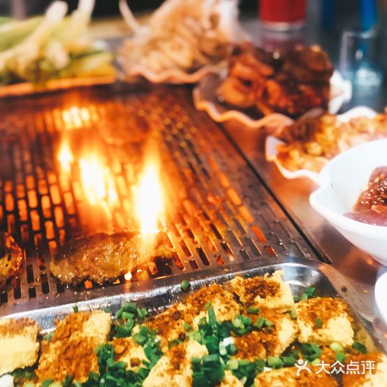 周兵烧烤(长安西路店)