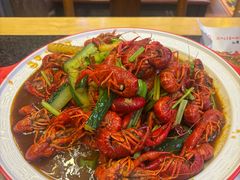 -谭公鱼头·鲜鱼火锅·小龙虾·江湖菜(秀沿路店)