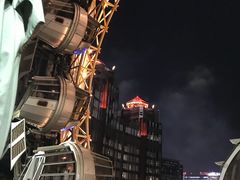 -影汇之星8字形摩天轮