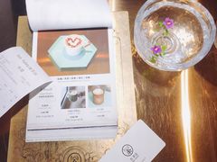 -茶是一枝花泡茶店
