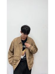 -一家只做男发烫染的店