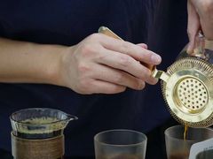 -Line 咖啡(石厦花园店)