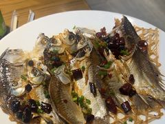 -黄泥岗·地道湖北菜(奥特莱斯店)