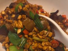 -味上湘菜馆(岳麓山店)