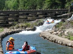 -龙井峡漂流