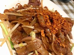 -新大咀港式茶餐厅(宝山万达店)