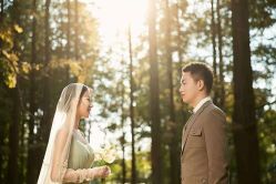 -雪中彩影婚纱摄影·微光艺术中心