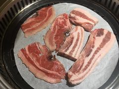 -烤路里·韩国品质自助烤肉(石路天虹4号店)