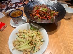 -湘阁里辣(南岭购物广场店)