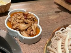 -蘑界·野生菌火锅(深业上城店)