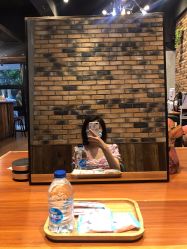 -PE SALON