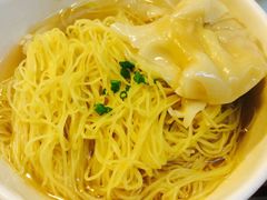 -新大咀港式茶餐厅(宝山万达店)