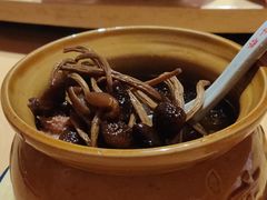 茶树菇排骨瓦罐汤-万方圆拌粉瓦罐汤(滕王阁旗舰店)