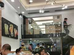 -佰搭果·广式茶餐厅(西华路店)