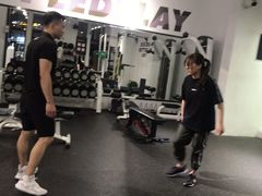 -汗水空间私教健身连锁(SM广场店)