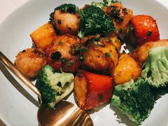 花雕龙虾球-三号黄浦会Canton Table