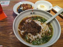 -湘人龙记老长沙米粉(鸟巢店)