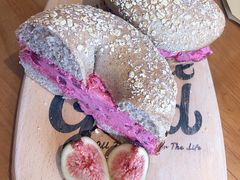 -Catch Bagel(芳草地店)