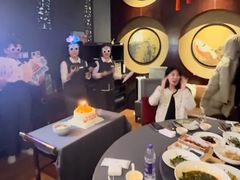 -羲和雅苑•北京烤鸭(平安国际金融中心店)