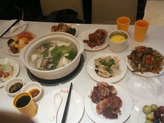 -泉福居酱骨头自助广场(南大街商业步行街店)