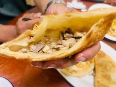 -铁东熏肉大饼铺老二马路黑牌子