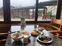 -乳源丽宫国际温泉酒店
