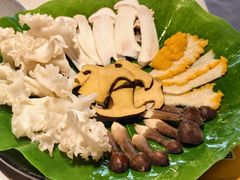 -钢管厂五区小郡肝串串香火锅(梅川路店)