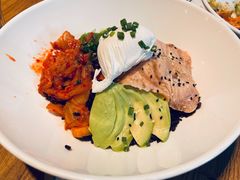 炙烤三文鱼拌饭-Moka Bros 摩卡站(西单大悦城店)