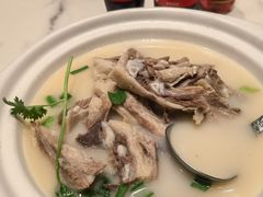 -荷塘秋月·本帮江浙菜(国权路店)