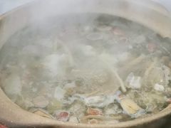 -威邵鸡煲(西华路总店)