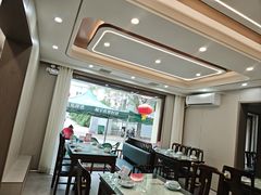 -龙香居海鲜浑锅家常菜·特色驴肉