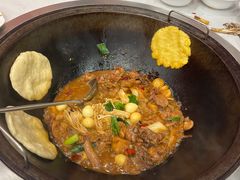 -鲁员外地锅鸡地锅鱼(古墩路店)