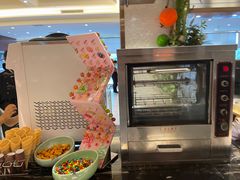 -东方红海鲜百汇(国际大厦店)