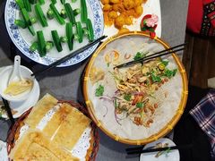 -花溪雨·森林餐厅(石基店)