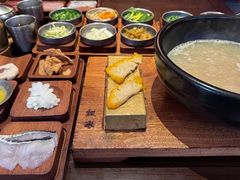 -银米·云南传统过桥米线(双廊黑金冠店)